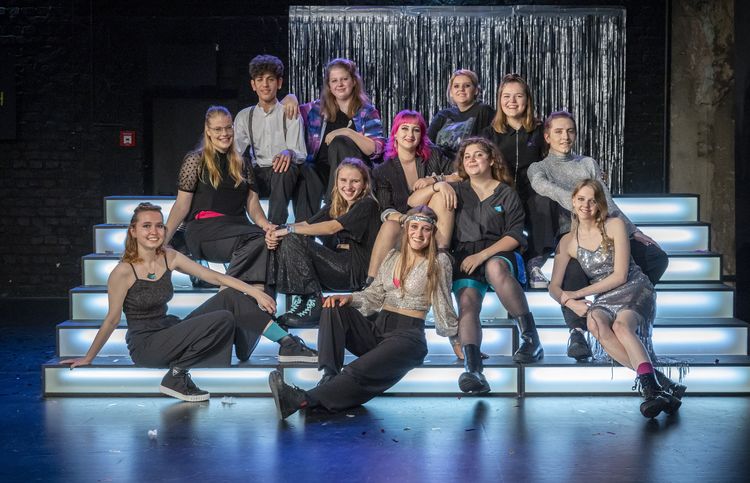 Aus dem Tagebuch der Gen Z: „We are 22“ im Theater Duisburg